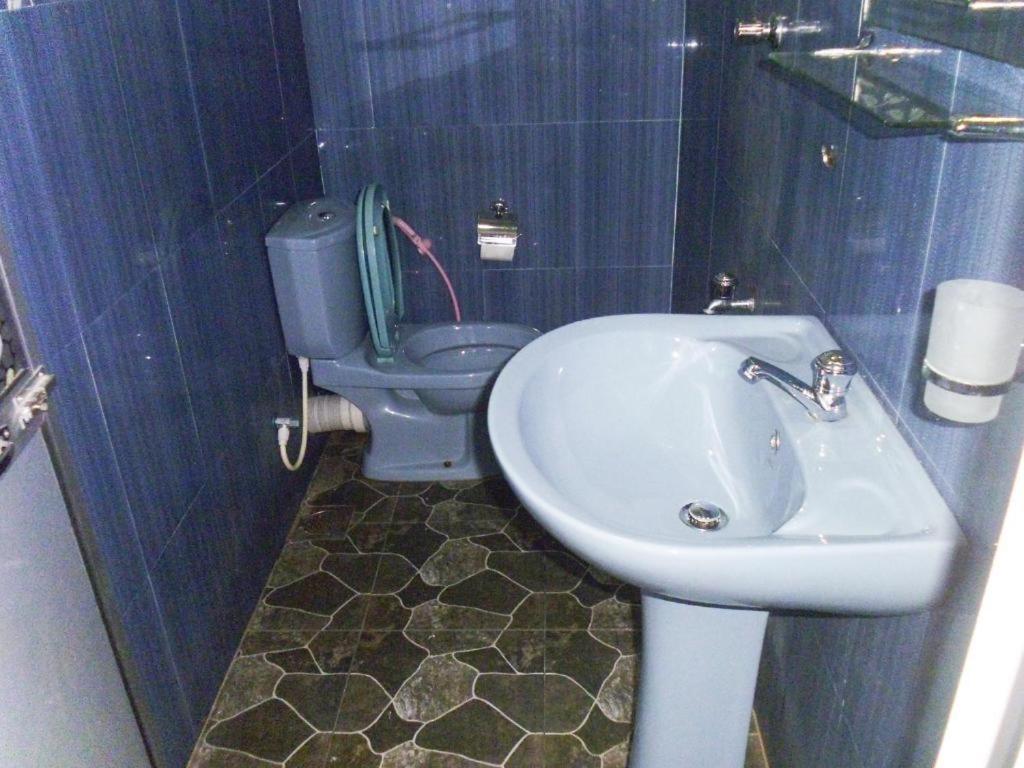 Indusara Villa Бентота Екстериор снимка