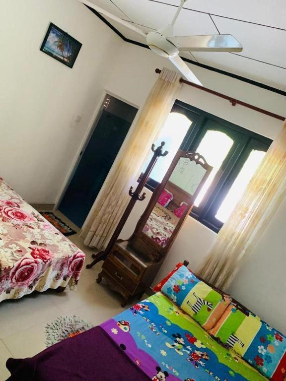 Indusara Villa Бентота Екстериор снимка